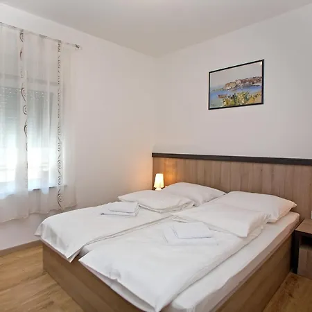 Maslina Iii Aparthotel *