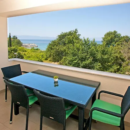 Maslina Iii Aparthotel *